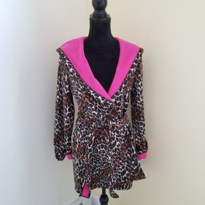 Betsey Johnson Cheetah print Robe NWT - Small